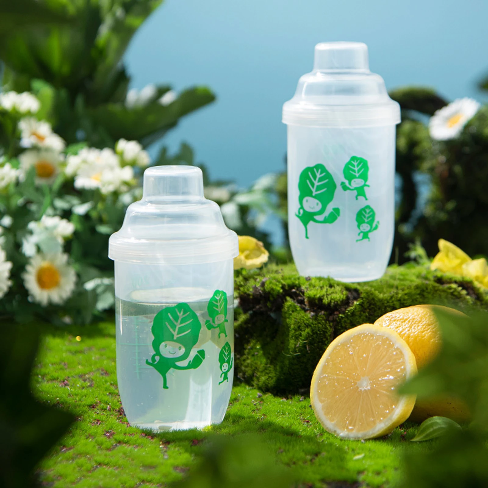 200ml Shaker Bottle Water Bottle with Scale Portable Milkshake Cup