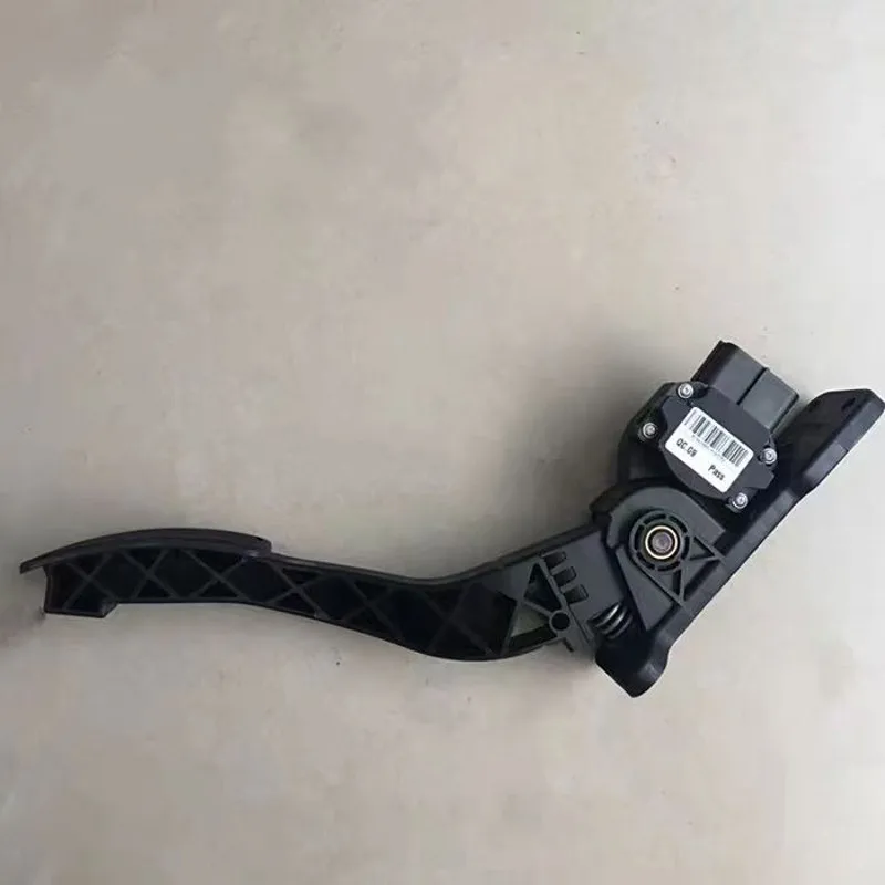 Car Electronic Accelerator Pedal S12-1108010 for Chery X1 indiS Beat S18D A1/Kimo QQ6/S21 Tiggo 3/5