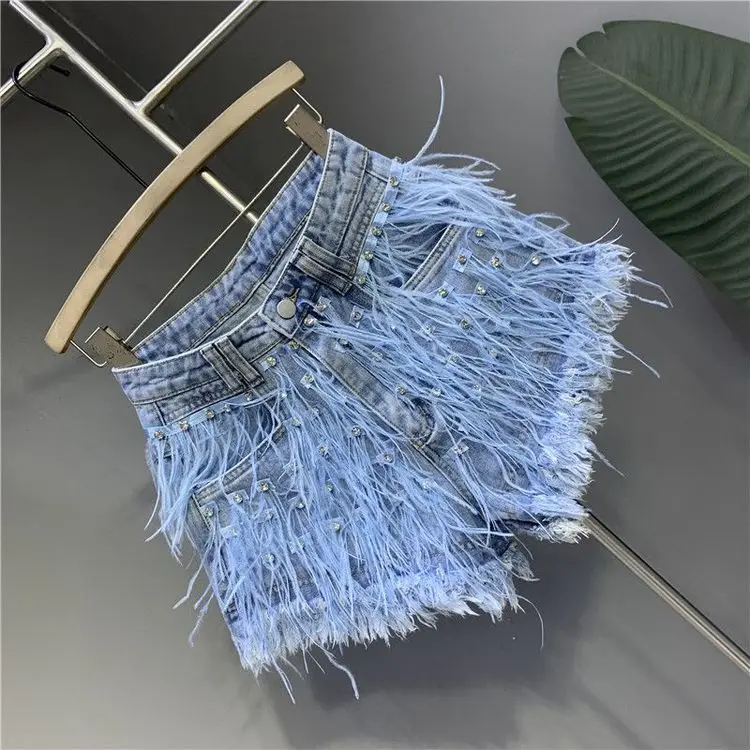 Summer New Fashion Denim Shorts Women Personalized Tassel Diamond Wash Light Blue Short Jeans Fashion Sexy Feather Hot Pants