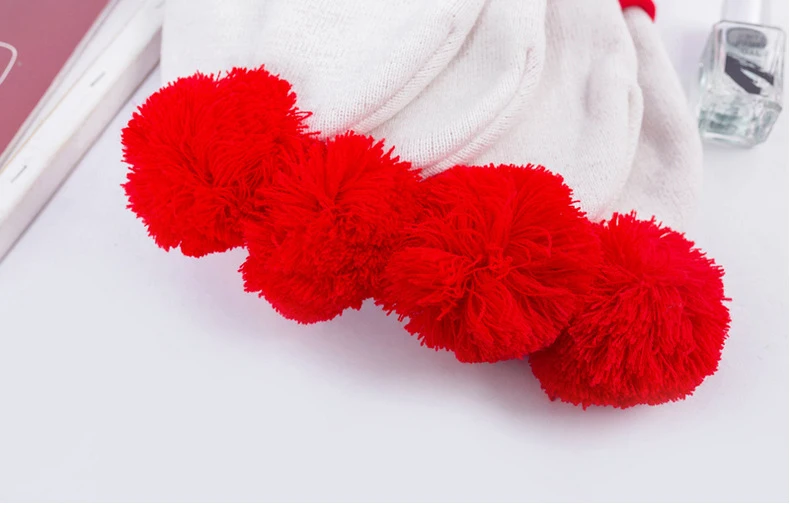 Rote Beanie für Männer und Frauen, Weihnachtsdekoration, farbblockierende Wollmütze, Halloween, gestreift, rote Wollknäuel-Strickmütze – Detail 13