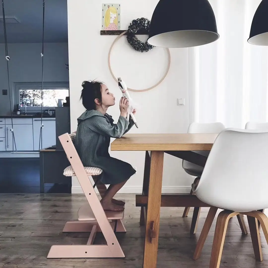 Child Furniture Chair Girl Chairs Baby Eating Wooden Safety Seats Kindergarten Table Kids Wood School Children Cadeira Alta