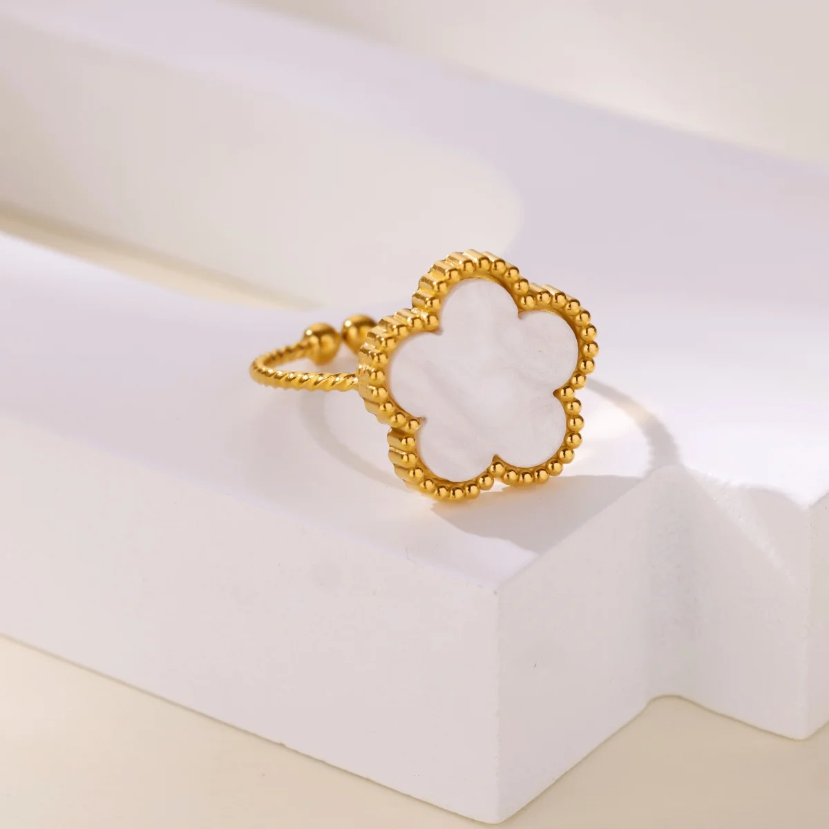Five Leaf Clover Rings For Women 3 Colors Gold Plated Stainless Steel