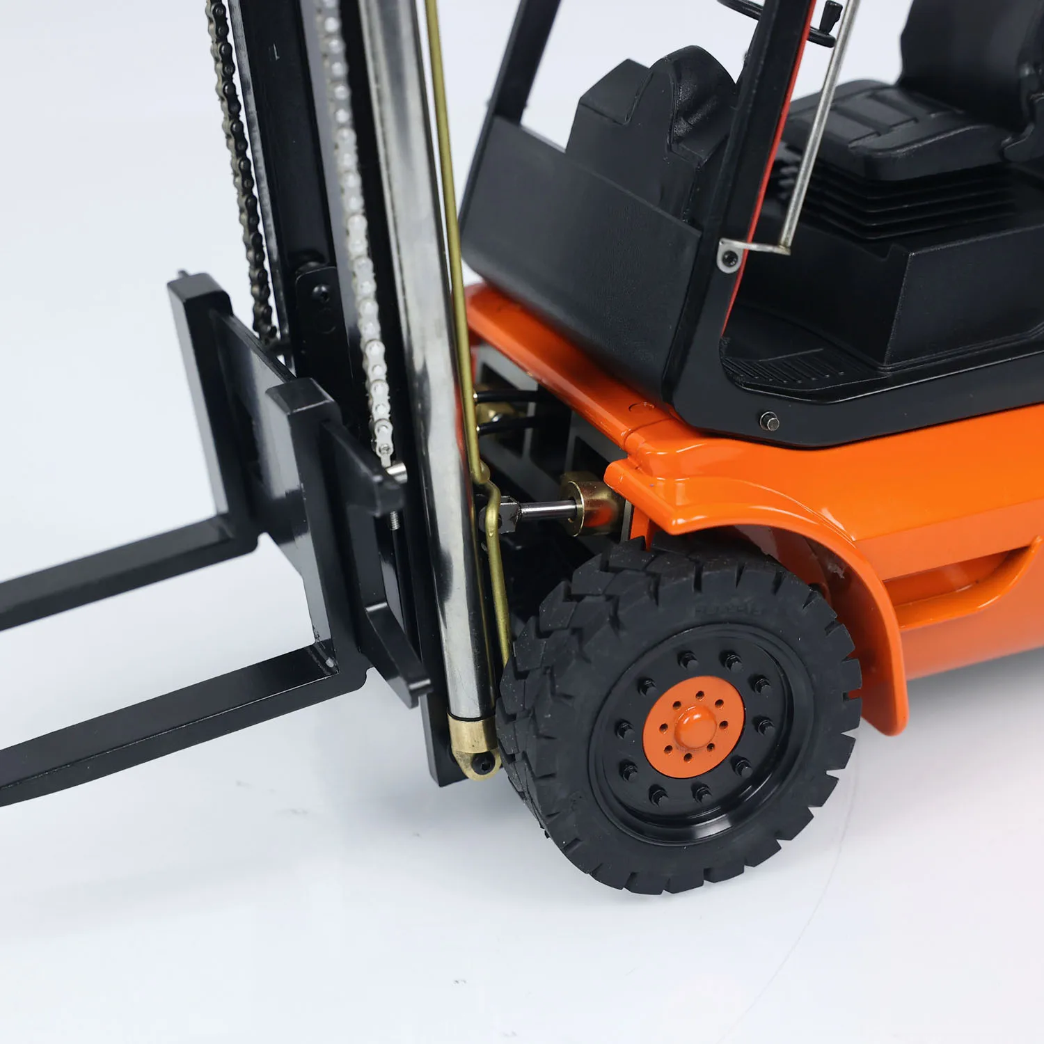 1/14 RC Forklift Metal Hydraulic Wheeled Transfer Car with Sound Light System I6S Construction RC Toys Vehicles Model Gift Model 5