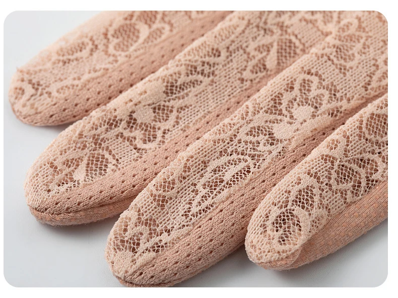 Women's Summer UV Resistant Ice Thin Driving and Cycling Touch Screen Anti Slip Breathable Short Sunscreen Lace Gloves