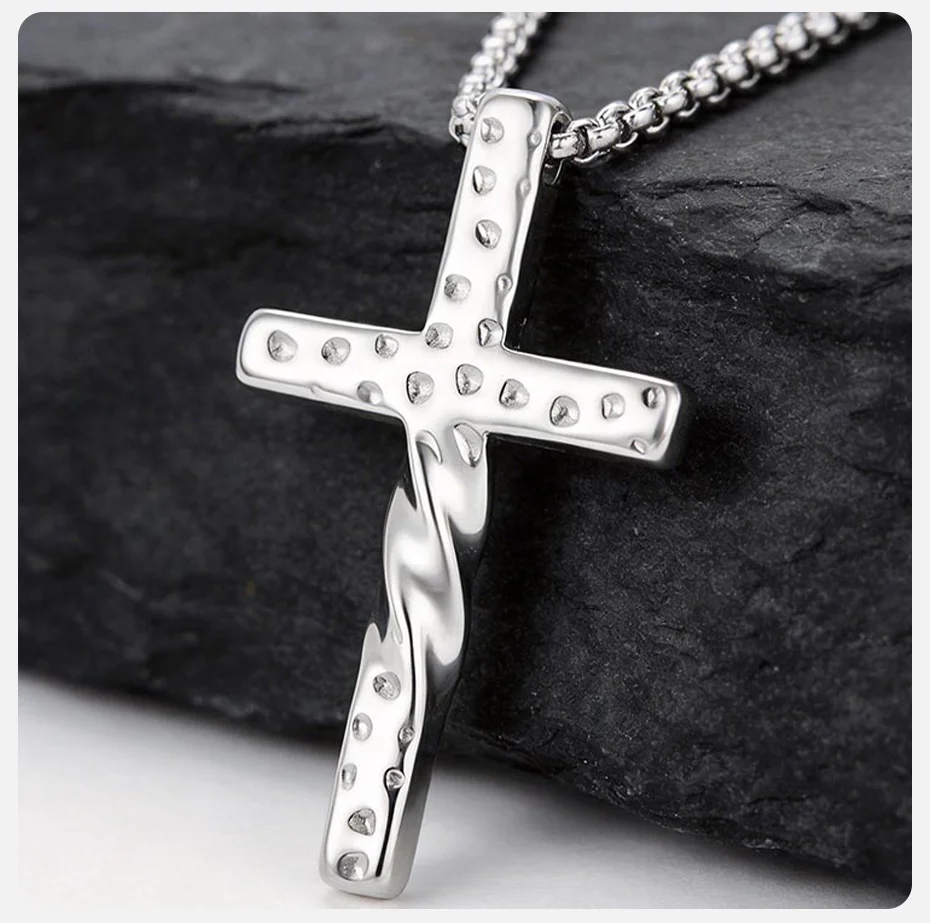 Vnox Herren-Kreuzanhänger-Halsketten, gehämmerter gedrehter Kruzifix-Anhänger mit Kastenkette, religiöser Schmuck als Geschenk für Ehemann und Sohn ‌ Er – Detail 5