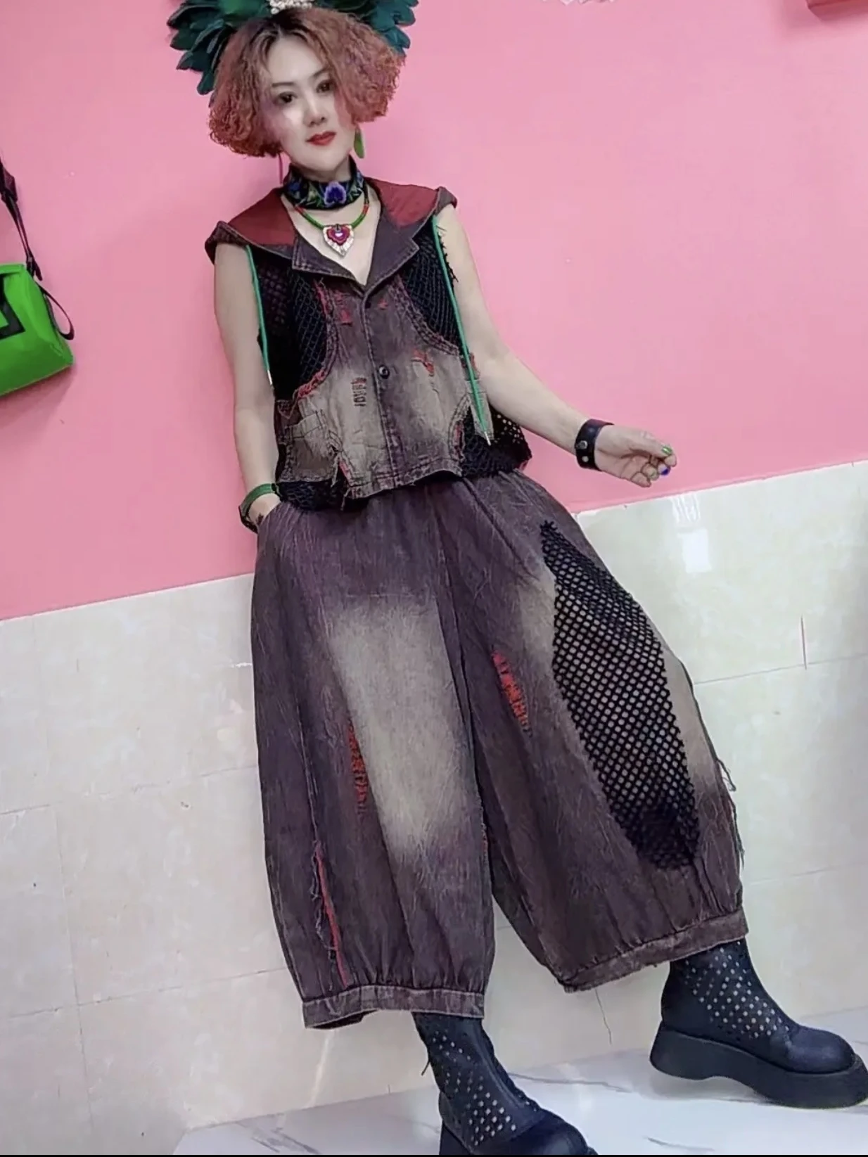 LYUZHE 2025 Summer New Women Sets Mesh Splicing Contrasting Colors Distressed Hooded Denim Vest Wide Leg Pants Sets HLX129B 2