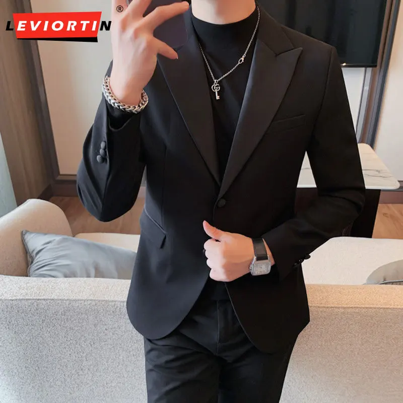 

Autumn and Winter Men's Casual Suit High end Feeling Pippy and Handsome Business High end Slim Fit Performance Host Casual Suit