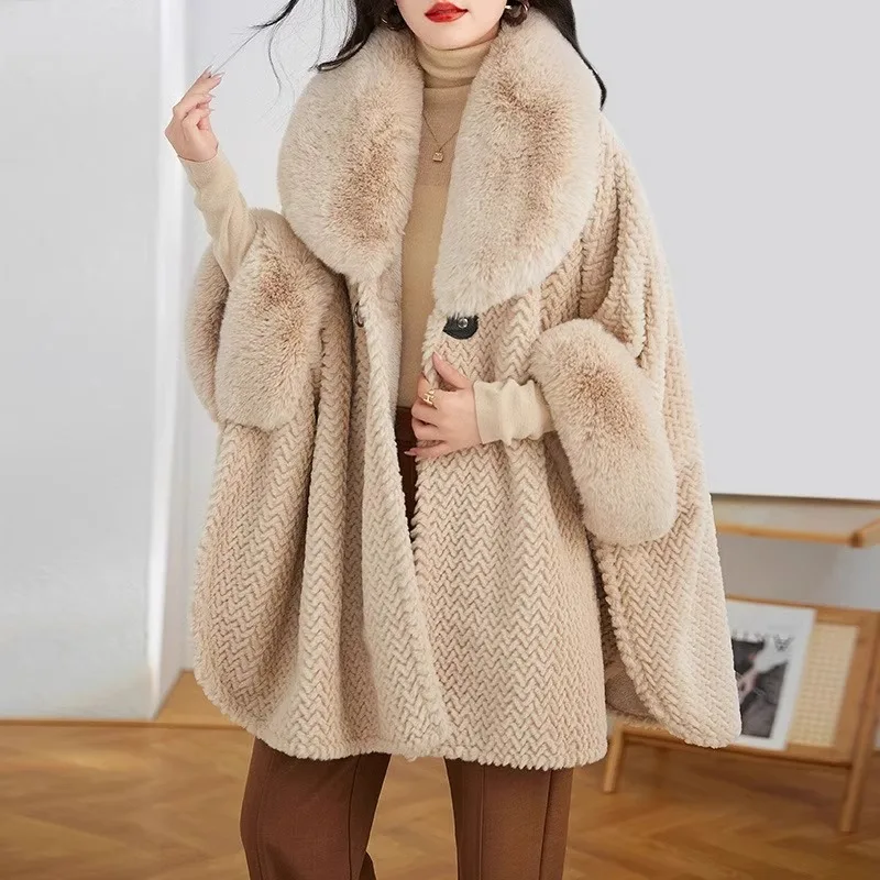 

Oversize Faux Fur Collar Loose Coat Women Winter Thick Striped Velvet Poncho Outwear Cape Batwing Sleeves Cloak With Horn Button