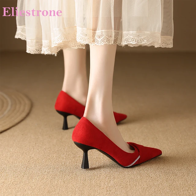 Amazon.com | WAYDERNS Women's Beige High Heel Slingback 3 Inch Block  Pointed Toe Patent Leather Pumps Wedding Shoes Size 5 - Sapatos de Mujer de  Tacon Bajo | Pumps