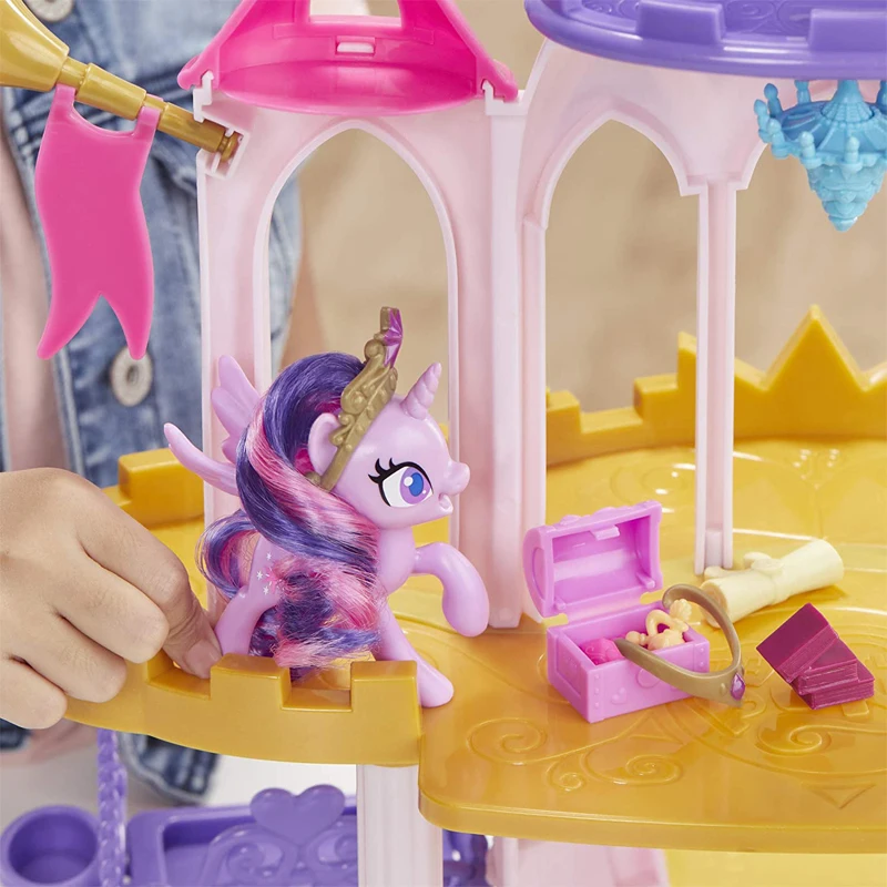 My Little Pony - Twilight Sparkle Faz Novas Amizades em Promoção na  Americanas