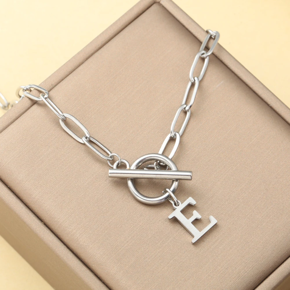 Necklace styling
