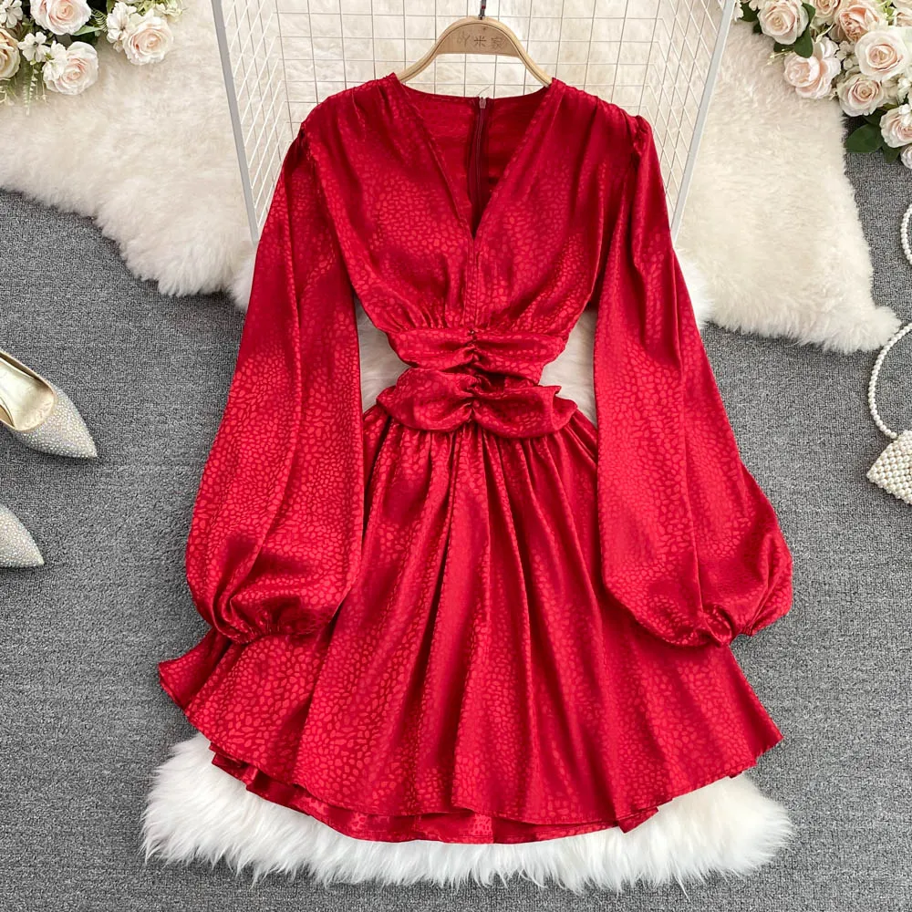 

2022 Spring Temperament Waist Waist Thin Mid-length V-neck Pleated Bubble Long-sleeved A-line Puffy Dress