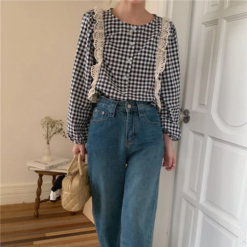 Korean Style Plaid Shirts Women Vintage Sweet Patchwork Lace Long-sleeved Shirts Office Lady Daily Basics Autumn Female Tops
