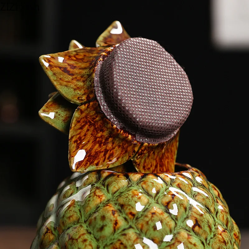 Tea Tin Box Tea Canister Ceramic Storage Jar Chinese Pineapple Tea Can Ceramic Tea Storage Can Creative Sealed Office Home Candy Storage Decoration Friend Gift