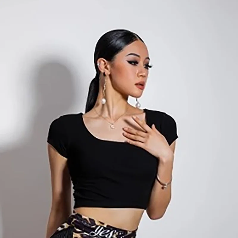 

Latin Dance Dress High-end Custom New High-elastic Knitted U-neck Short Top Cha-Cha Tango Stage Professional Clothing