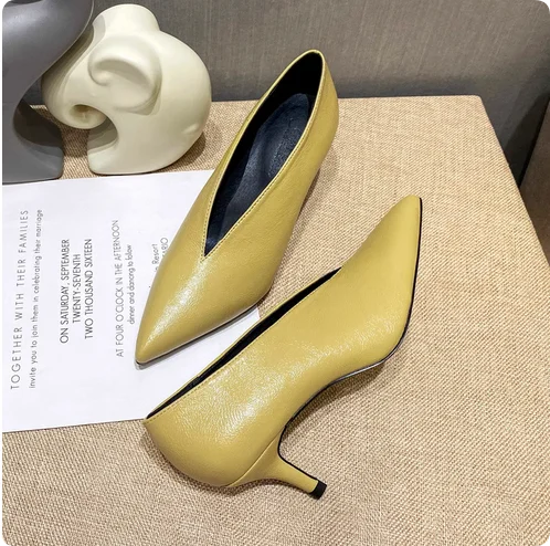 Yellow Thine heels