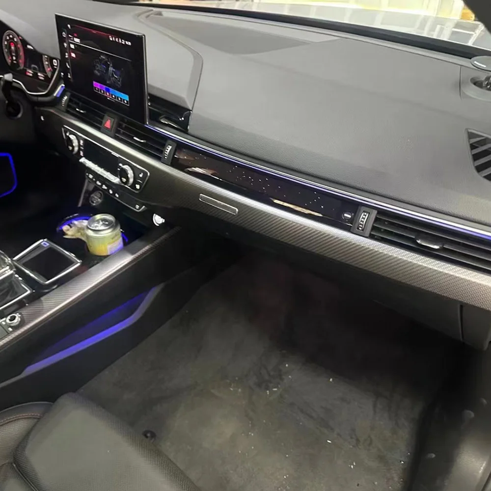Audi A4B9   LCD ,  