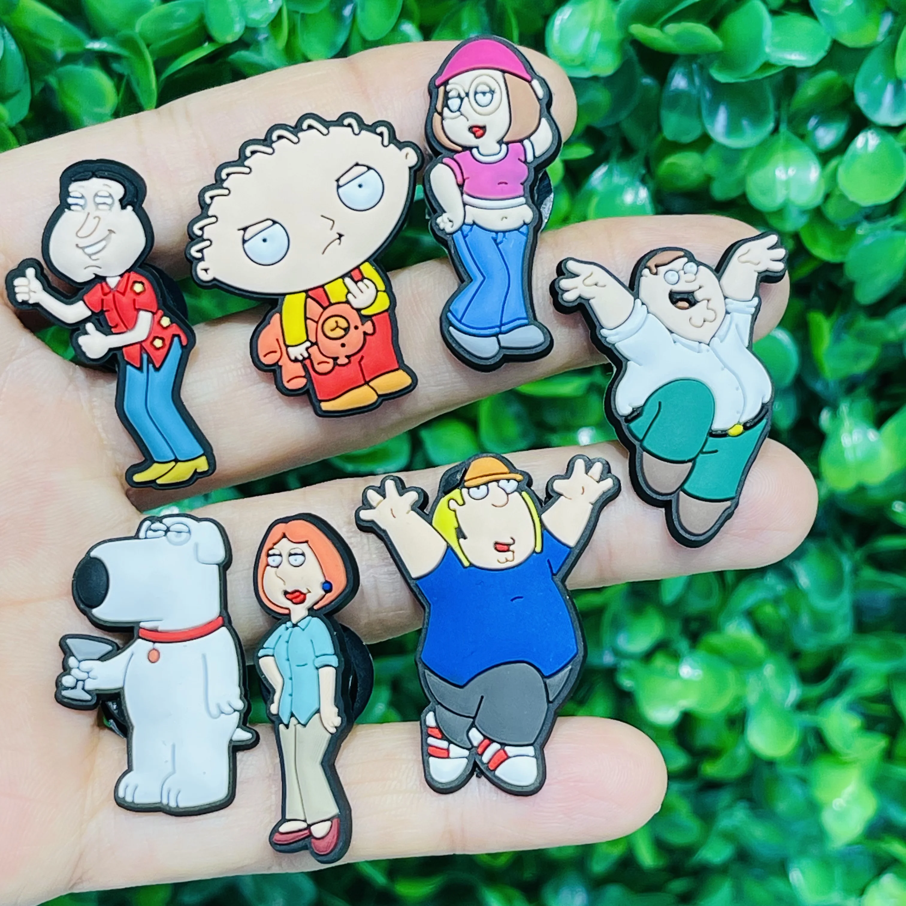 7 teile/satz Cartoon Parodie Familie Schuh Schnalle Zubehör Lustige PVC Schuhe Charms Clogs Pins Decor Kinder Unisex Cooles Geschenk