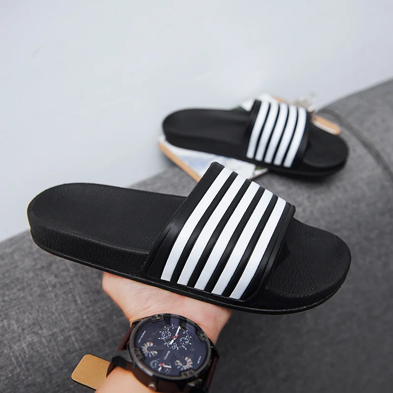 Men's Slipers Outdoor Comfortable Men Casual Shoes Summer Mens Sandals Non-slip Beach Shoes New Man Flip Flops Big Size Sandals