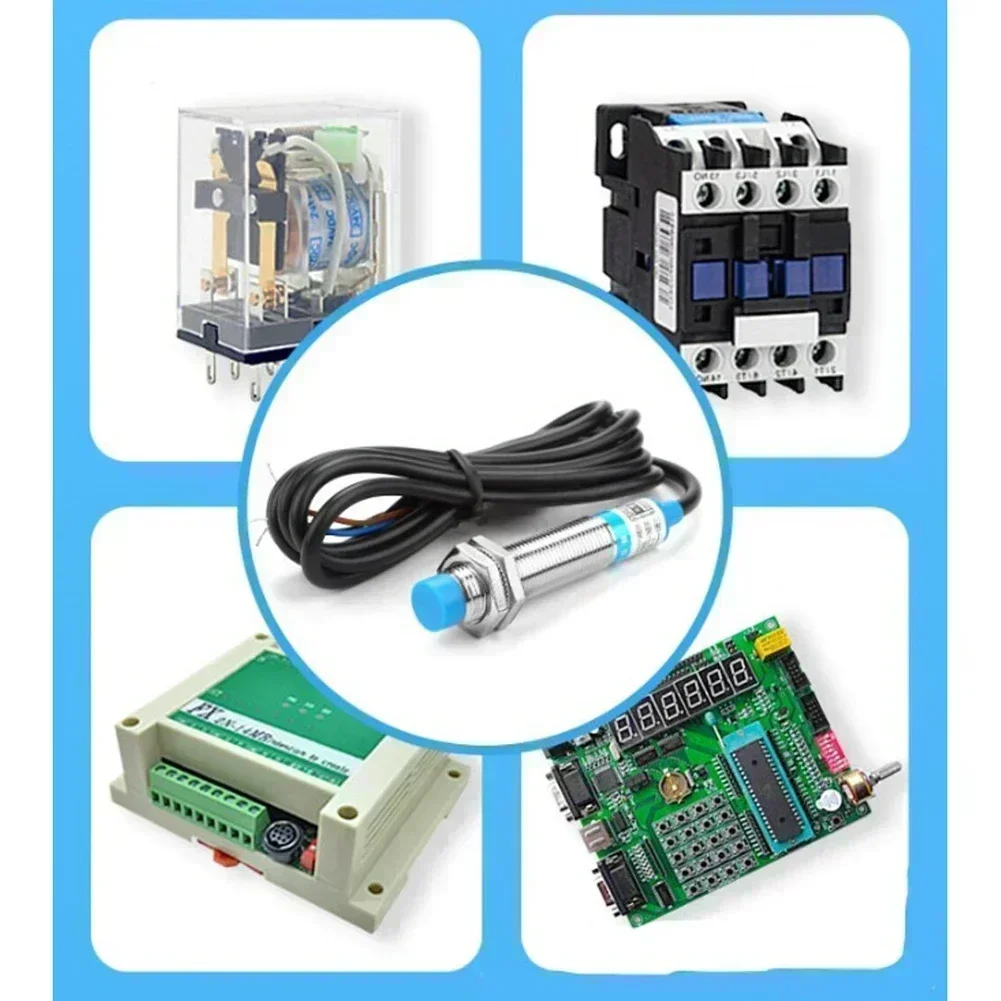 2개의 LJ12A34ZBY 근접 센서 스위치는 PLC 및 마이크로컨트롤러 시스템에 사용하기 위한 4mm 감지 거리를 갖추고 있습니다.