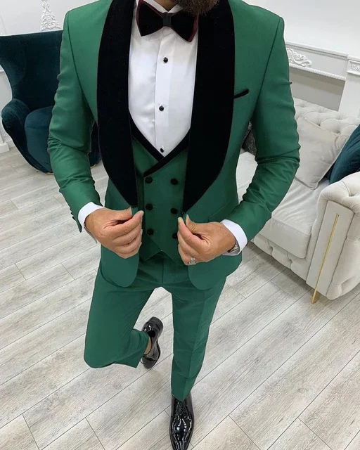 

2024 Fashion Green Business Men Suit 3 Pieces Male Dress Custom Groom Wedding Suit Tuxedo Black Velvet Lapel Blazer Vest Pants