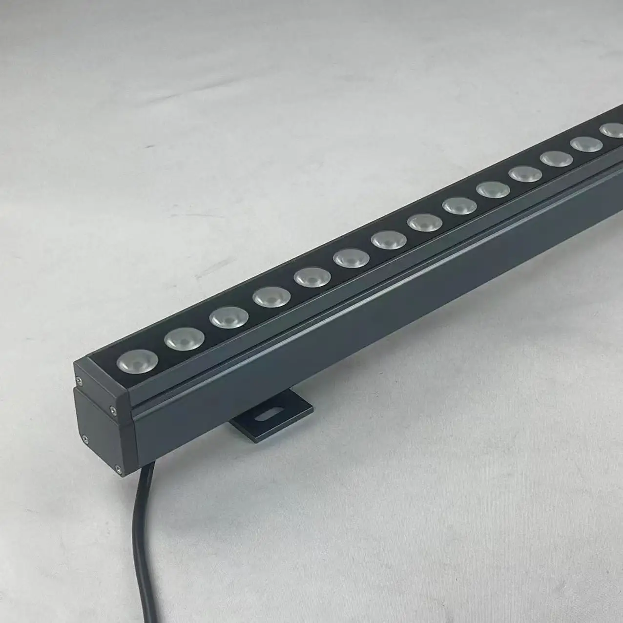 36W RGBW LED Wall Washer Light IP68 Outdoor Landscape Lighting Building Bridge Decoration Facade Lighting Facade with EU Plug