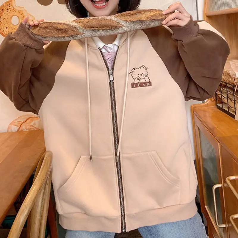  autumn and winter college style Japanese girl cute hoodie bear embroidery student fashion loose stitching zipper sweater