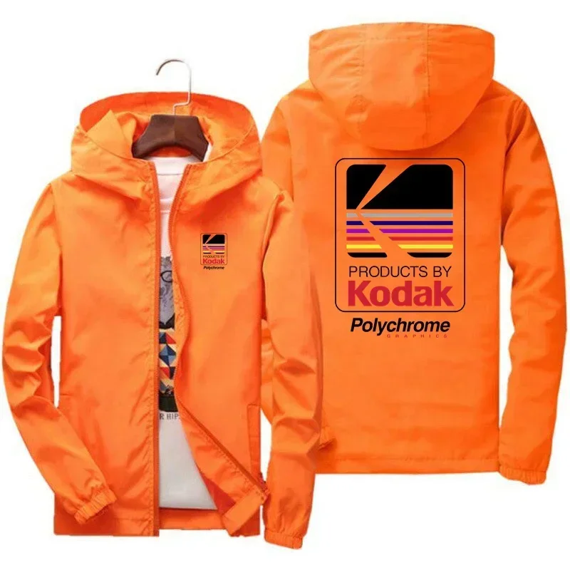 Рисунок 6 - Ветровка с капюшоном на молнии