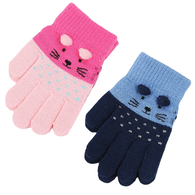 Рисунок 5 - Милые перчатки с мультяшным котом для девочек