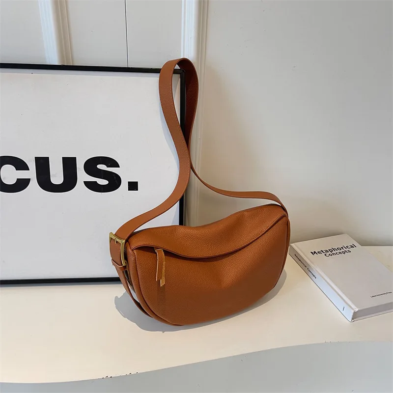 Borsa a tracolla singola da donna alla moda nuova in vera pelle borsa a tracolla casual per pendolarismo realizzata in pelle di vacchetta borsa hobo - immagine 6
