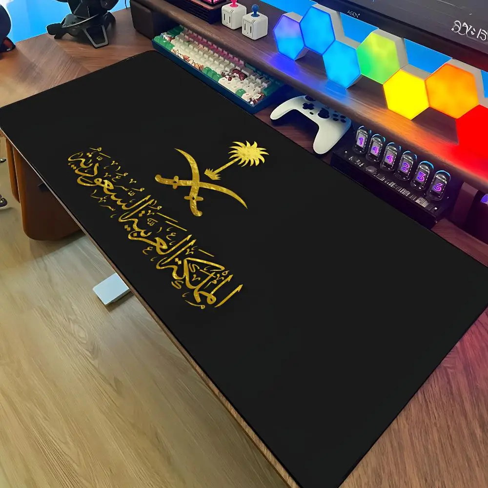 وسادة مكتب كبيرة الحجم من المطاط، بتصميم شعار المم...