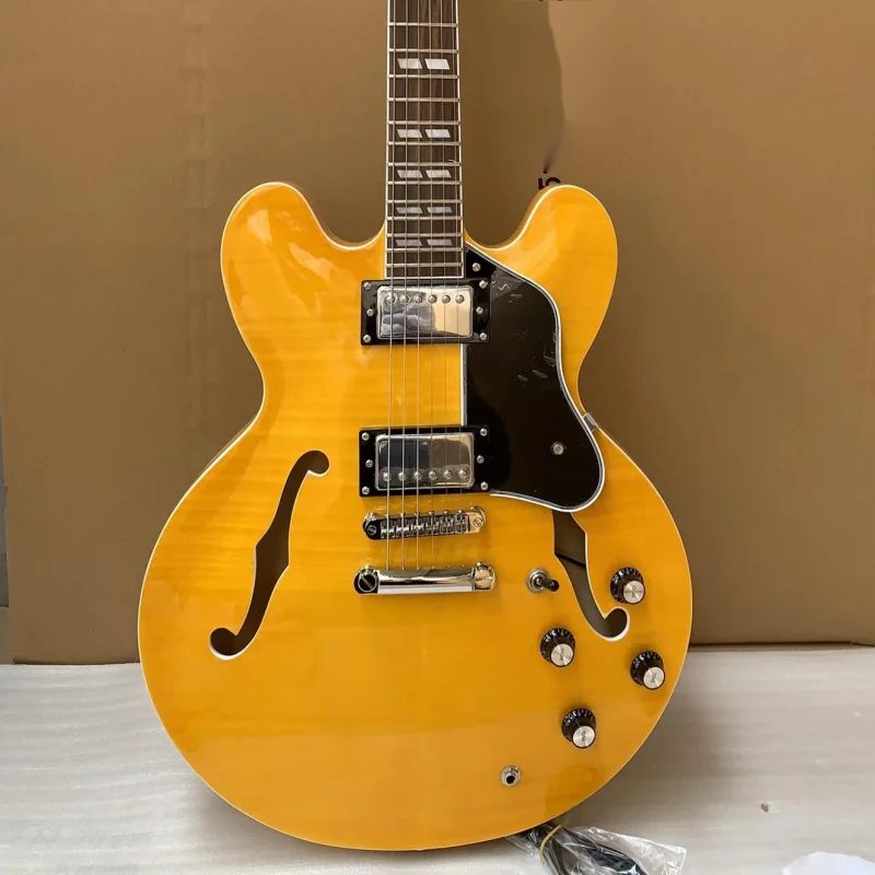 High Quality F Hole Semi Hollow Body 335 Electric Guitar Flamed Maple
