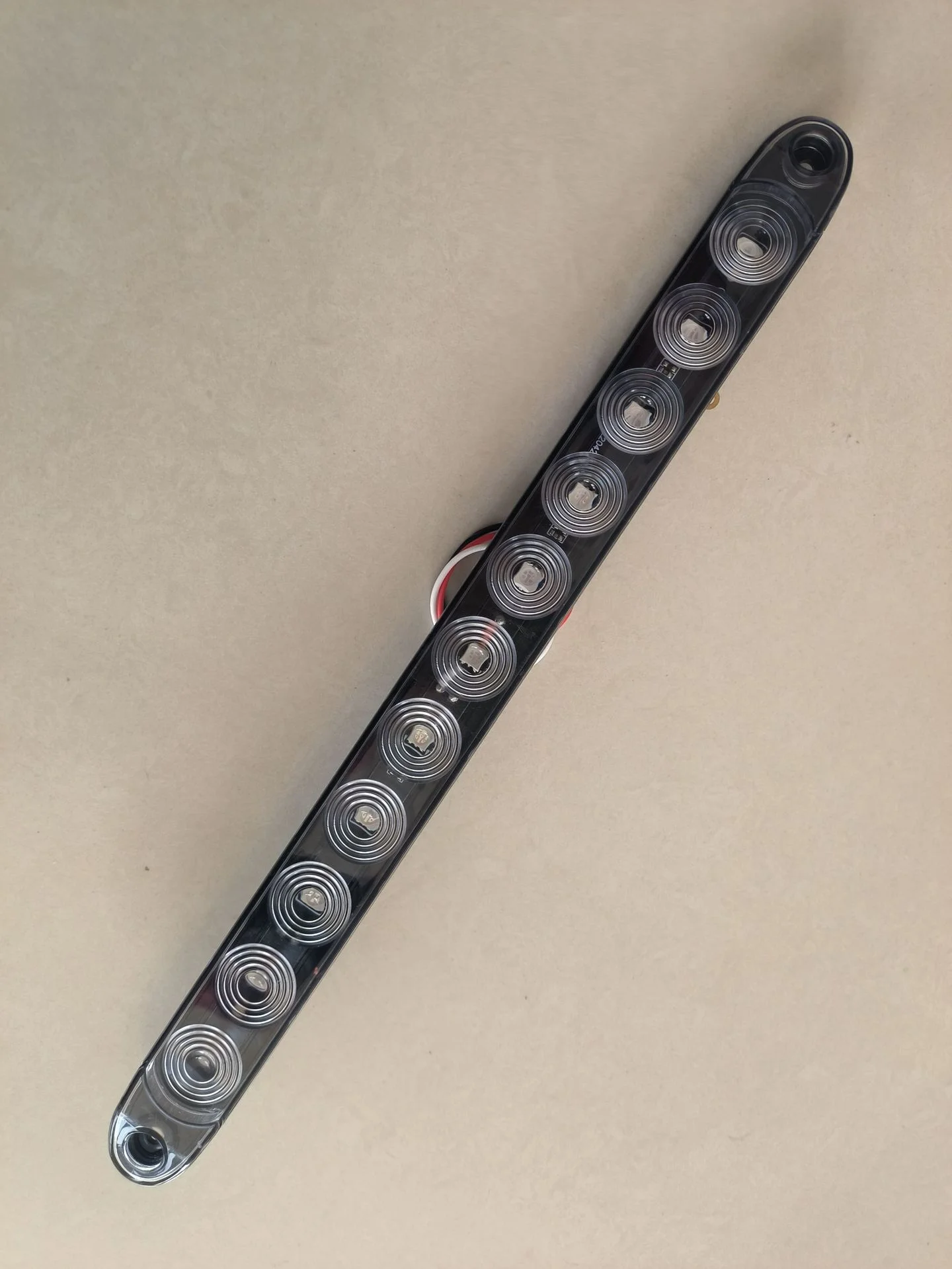 1 x wasserdichte 16-Zoll-LKW-Heckanhängerleuchte mit 11-LEDs und Bremsstopp, Park-Markerleiste mit hoher/niedriger Helligkeit – 12 V, bernsteinfarben, rot, weiß – Detail 7