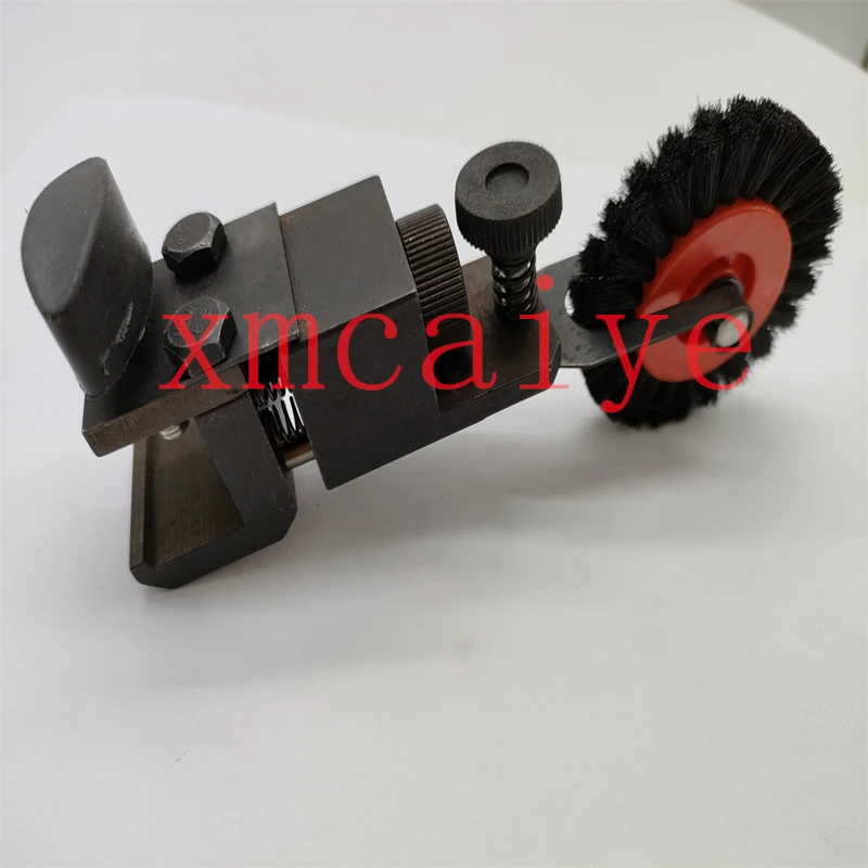 

Печатная машина Heidelb SM102 CD102, доставка бумаги, кисточка, колесо в сборе