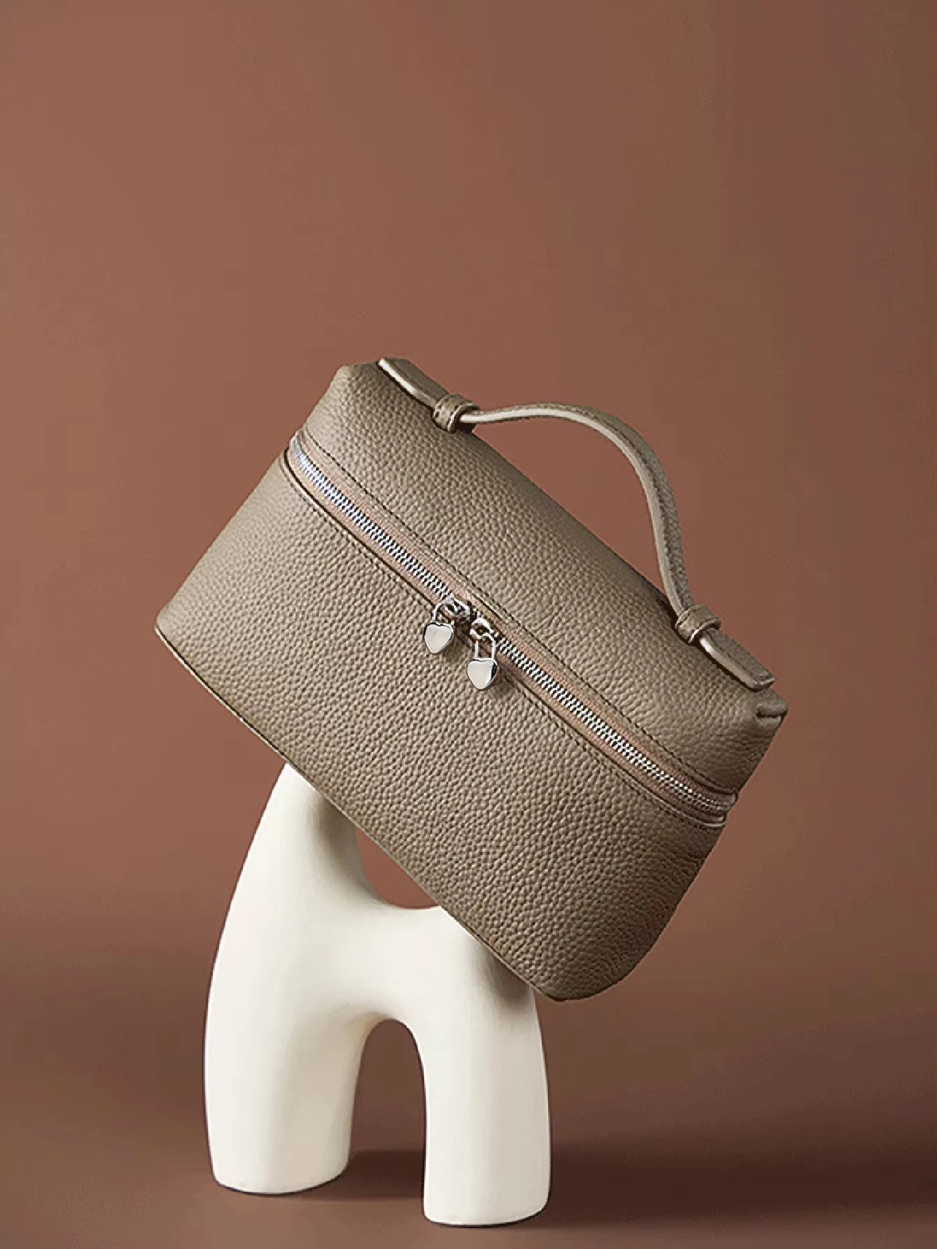 รูปสินค้า กระเป๋าถือแฟชั่นผู้หญิง ทรง Crossbody วัสดุ PU ทนทาน