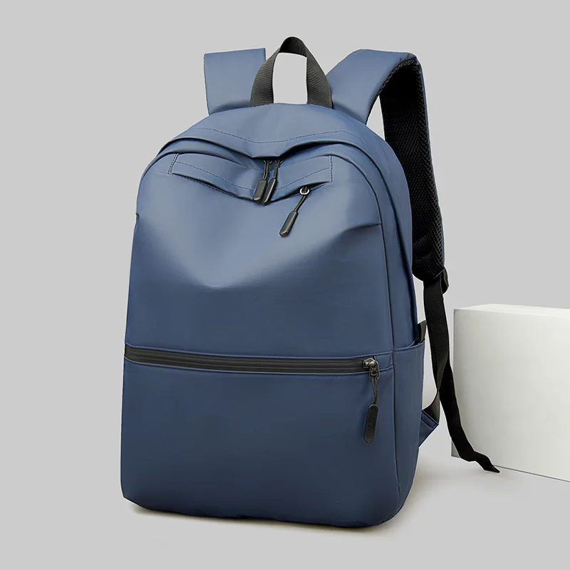 1 large capacity Travel Backpack - computer bag, adjustable shoulder strap and zipper closure, very suitable for commuting, offi