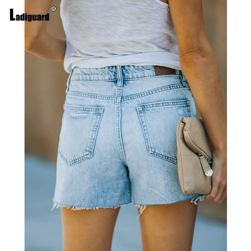 Ladiguard 2022 New Stand Pockets Denim Shorts Women's Fashion Ripped Short Jeans Slim Panties Female Vintage Buttons Up Hotpants
