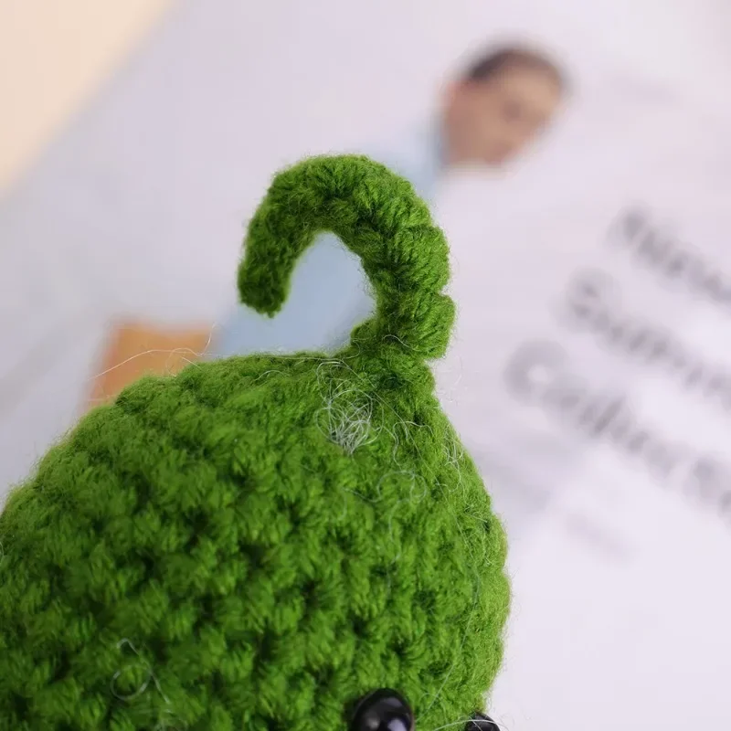 10/1PCS Handmade Emotional Cucumber Cute Handwoven Pendant Funny Crochet Positive Energy Cucumber Gift Home Office Decoration