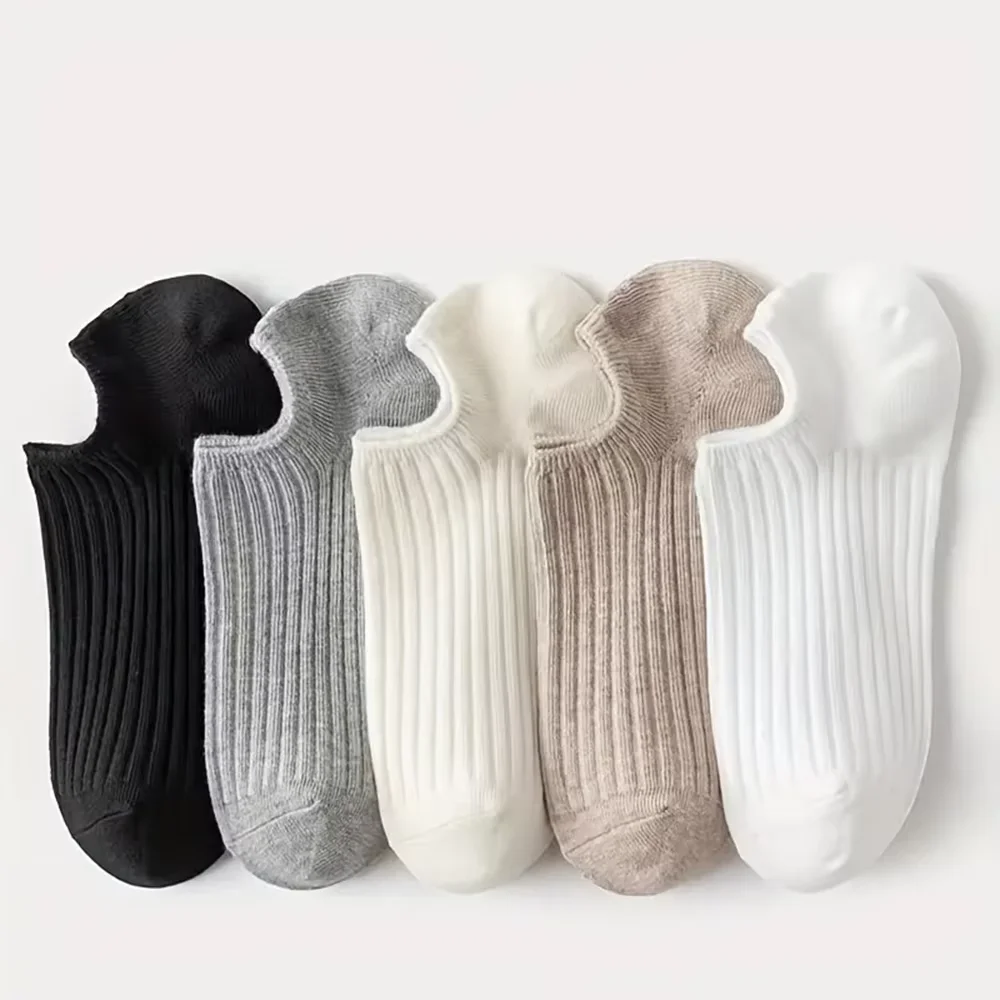 Women's Cartoon Teddy Bear Pattern Ankle Socks - Versatile, Fashionable, and Comfortable