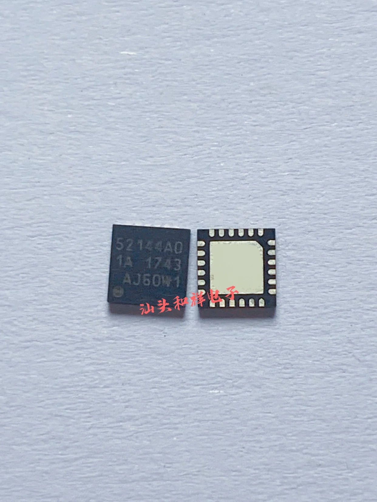 

Free shipping SI52144-A01AGM SI52144-A01A 52144A01A QFN-24 10PCS