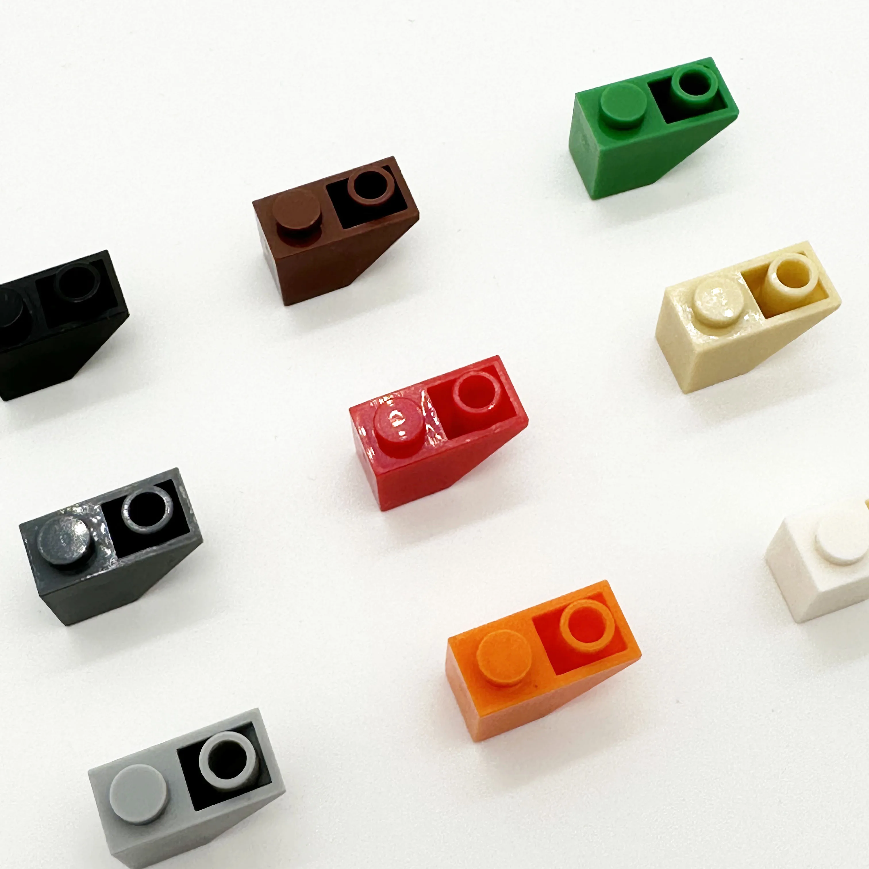 

700 шт., Инверторные Конструкторы MOC, 3665 °, 2x1