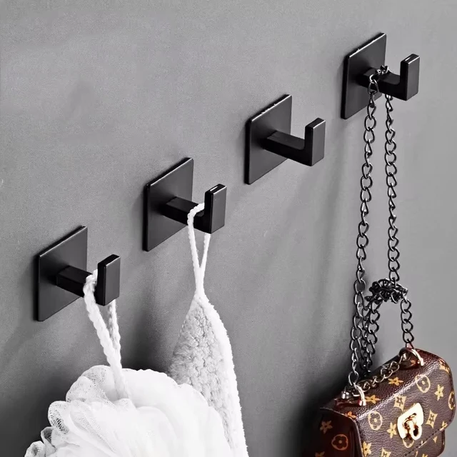 4 ชิ้นห้องน้ําสีดํา Robe Coat Hanger Hook Strong กาวผ้าเช็ดตัวแขวน Hook สติกเกอร์ Robe Organizer Hook 1