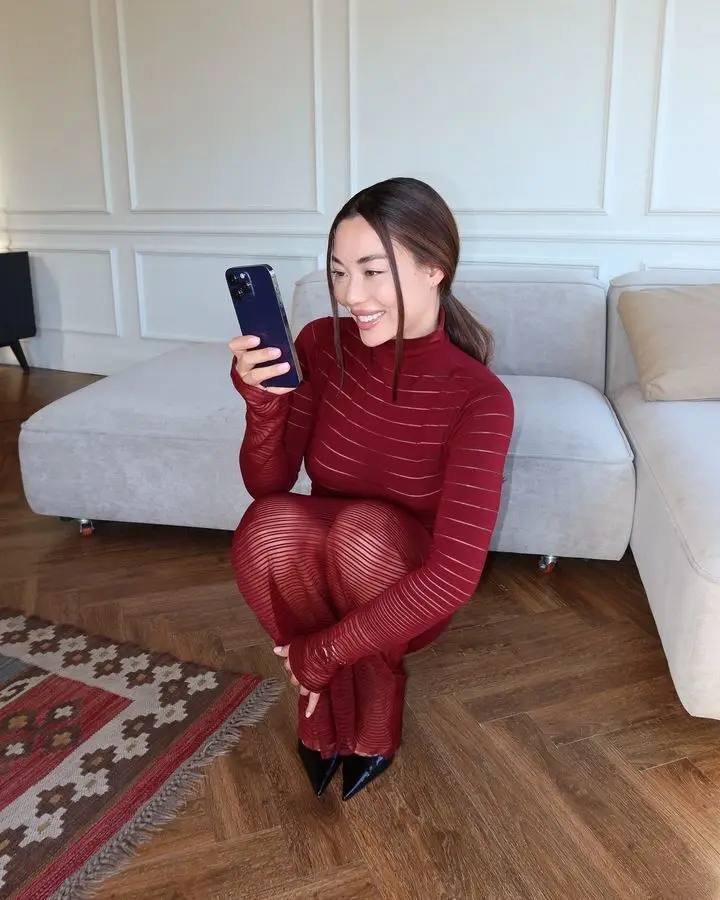 Elegant Long Sleeved Sweater Knit Dress Women Stretch Tight Striped Bodycon Party Evening Dress Fashiona Street Vestido