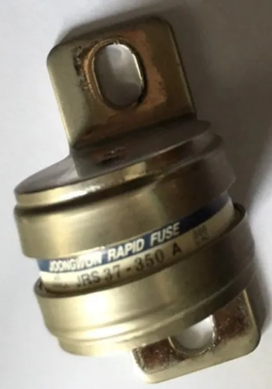 

Fuses: JRS37-350A