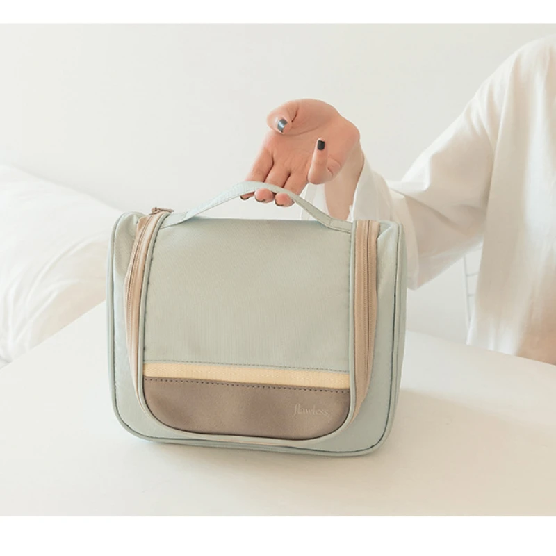 1 Piece Large Capacity Makeup Storage Bag Travel Toiletry Bag Organizer with Hook Portable Women Cosmetic Bag Make Up Pouch New