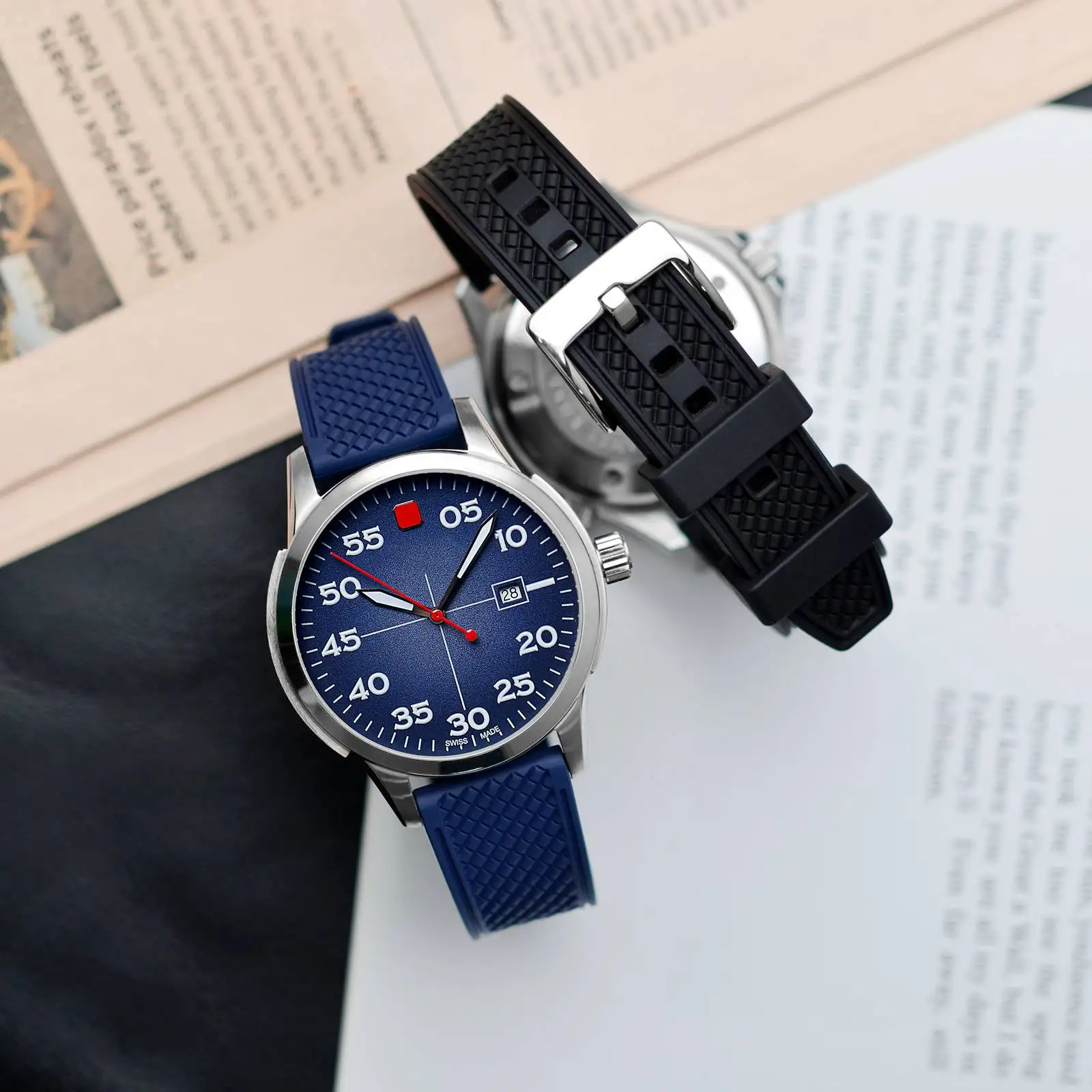 BISONSTRAP High Performance Fluororubber Watch Strap 18mm 20mm 22mm Rubber Quick Release Strap for Men Women Sports Watchband