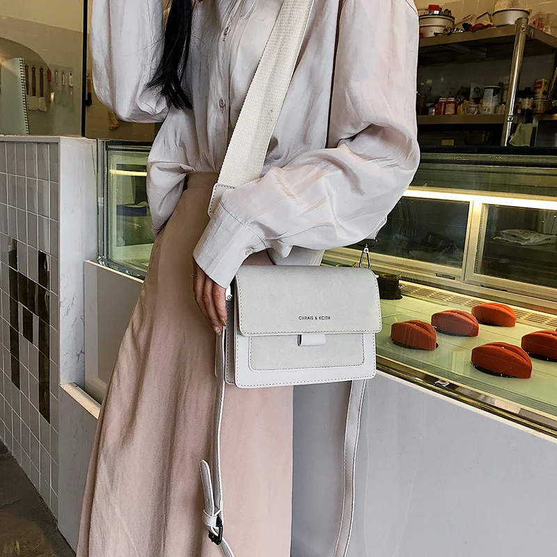 

Women's Handbags Trend 2023 Korean Style Small Square Wide Shoulder Strap Versatile Single Shoulder Messenger Bag Handbag