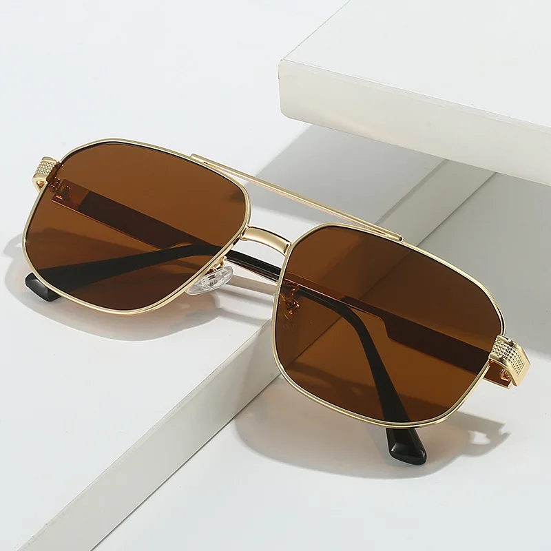 

Metal Polygon Sunglasses Men Pilot Driving Sunglasses Luxury Design Classic Double Bridges Eyewear Women Sun Glasses Goggles