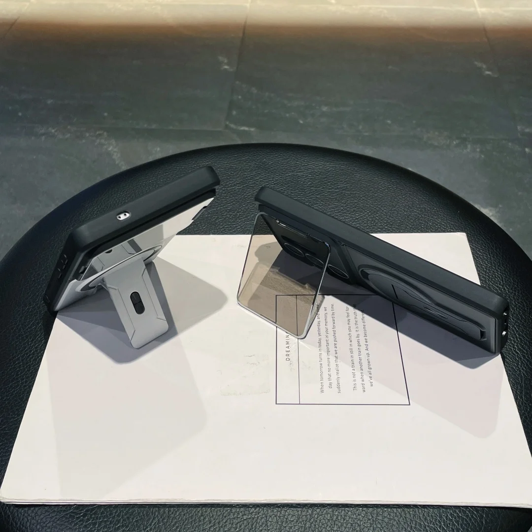 Advanced Magnetic Bracket Phone Case with Lens Filter Attachment