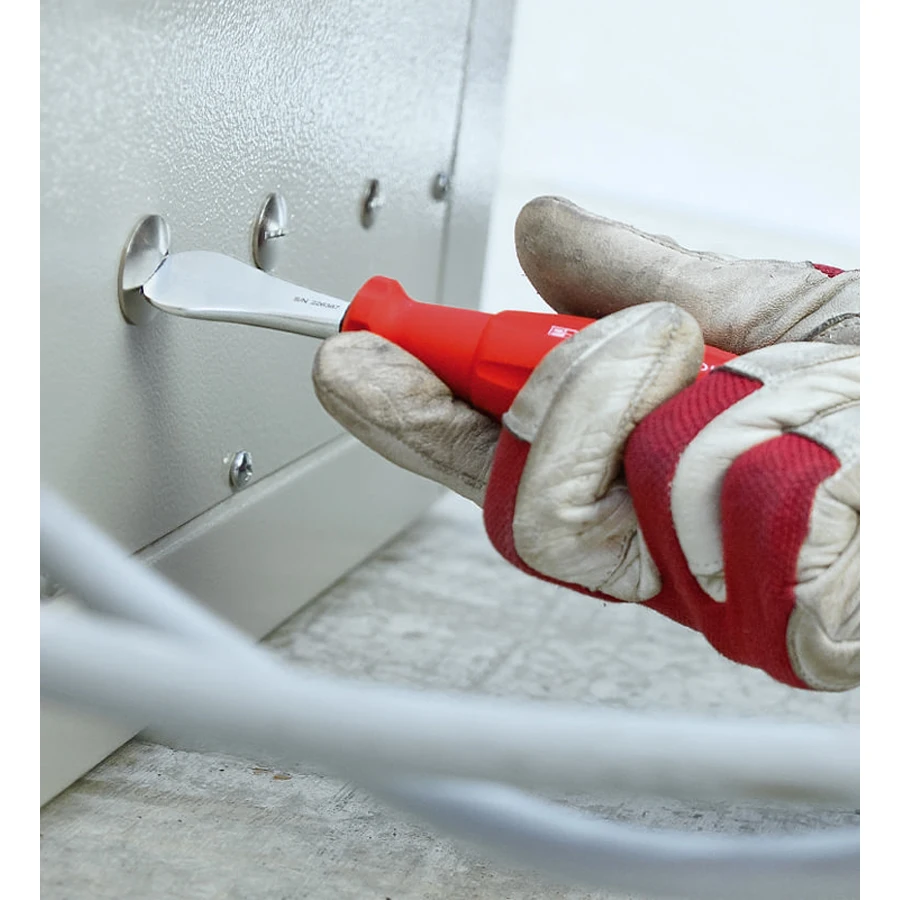 PB SWISS Coin Screwdriver with SwissGrip Handle Flat Shaped Short